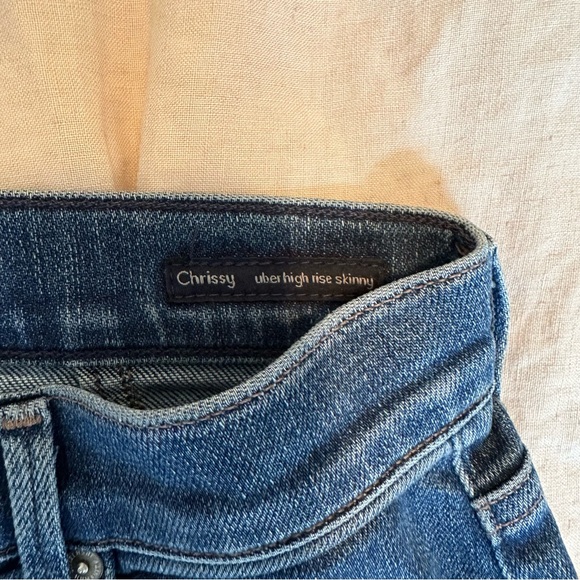 Citizens of Humanity Chrissy ultra high rise skinny jeans in 27. - Picture 6 of 9